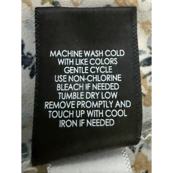 Torrid Harper Floral Blouse Womens Size 5 Lightweight V-Neck Flowy Plus Size EUC - Picture 8 of 8